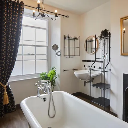 Feriehus Host & - Beckside