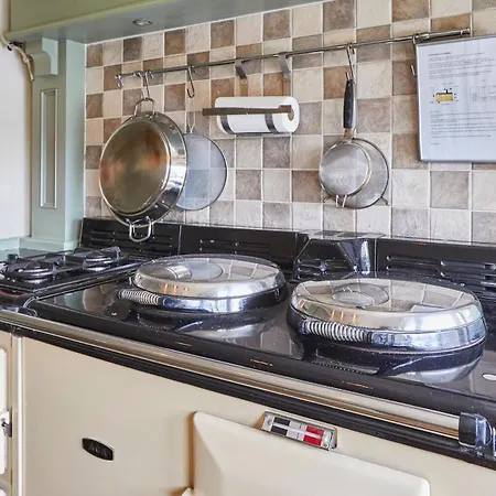 Host & - Beckside Feriehus